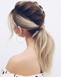 Balayage straight hair is pleasant by nature, and having a healthy, shining hair is any girl's priority. 40 Hairstyles For Straight Hair That Are Trendy In 2021 Hair Adviser
