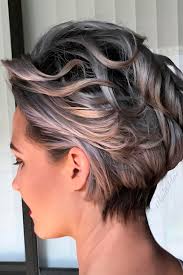 Shortcuts for easy to style, acceptable hair these cuts are ideal for thick, bouncy hair that is easy to style. 32 Short Grey Hair Cuts And Styles Lovehairstyles Com