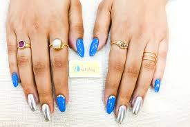 summer nails on point trendy color