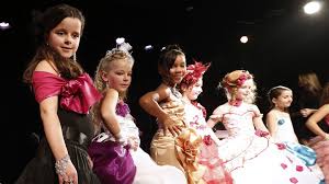 childhood beauty pageants