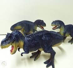 Vastatosaurus rex was an antagonist in king kong. 2005 King Kong 6 V Rex T Rex Lot 291652577
