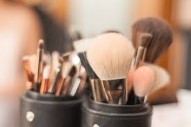 clean your makeup brushes well