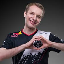 I want to represent g2 esports, because i have always felt that my one of the best junglers and longest standing players in the lec, marcin 'jankos' jankowski joined g2. Marcin Jankos Jankowski About Facebook