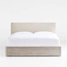Casa King White Storage Bed With
