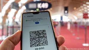 Some 30 to 40 people presented the document yesterday in spanish airports, which are already equipped to scan them and allow bearers to pass without the need to quarantine nor present a negative coronavirus test. European Parliament Approves Digital Covid Certificate News Dw 09 06 2021
