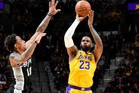 Lakers vs Spurs Final Score: LeBron ...