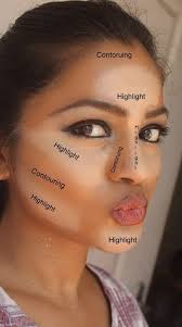 makeup expert highlighting