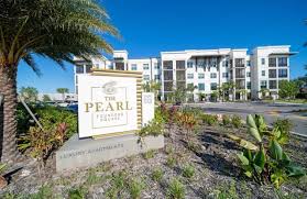 the pearl founders square apartments