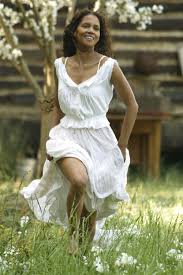 Based on the novel by zora. Halle Berry As Janie Crawford In The Tv Movie Their Eyes Were Watching God 2005 Halle Berry Halle Berries