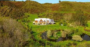 Matatara Cob House In New Zealand