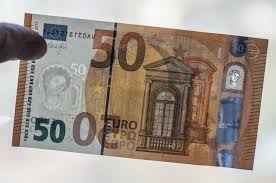 In der bundesregierung ist ein betrag von 5000 euro im. Falsche Fuffziger Was Ist Mit Falschgeld Zu Tun