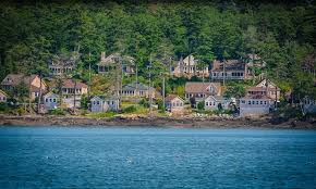 20 coastal towns in maine for the