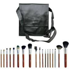 18 piece makeup brush set with black