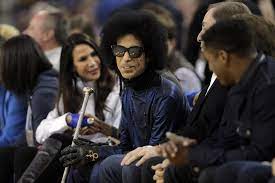 prince sat courtside at a warriors game