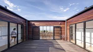 Courtyard house plans (sometimes written house plans with courtyard) provide a homeowner with the ability to enjoy scenic beauty while still maintaining a degree of privacy. The Rise Of The Courtyard Renew