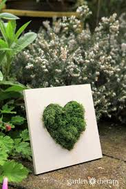 Make This Moss Heart Wall Art In 10