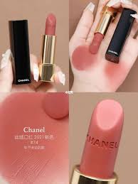almond mousse shade from chanel