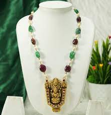 top trends of beaded necklace jewellery