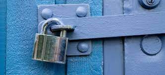 how to install a gate lock in 5 steps
