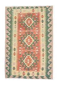 pastel colored vine kilim rug