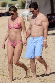 From left photo 3 weeks ago to this, now. Mark Wahlberg And Rhea Durham Flaunt Fit Physiques And Pack On The Pda During Swim In Barbados Daily Mail Online