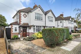semi detached house in bromley