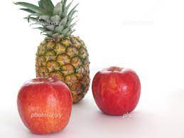 パイナップルとリンゴ 写真素材 [ 1727133 ] - フォトライブラリー photolibrary