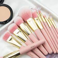 synthetic hair makeup brushes matte