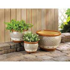 This set of shabby elegance indoor/outdoor ceramic plant/flower pots is ideal for creating beautiful displays of your favourite flowers around the. Large Outdoor Ceramic Planters Target