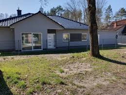 Der aktuelle durchschnittliche quadratmeterpreis für häuser in berlin liegt bei 15,57 €/m². Haus Mieten In Ahrensfelde Immobilienscout24