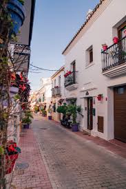 guide to estepona old town