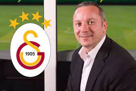 Galatasaray&#39;ın yöneticisi Işıtan Gün&#39;ün paylaşımları çileden çıkardı!  Taraftarlar kovulmasını istedi