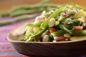 chochos lupini beans and green bean