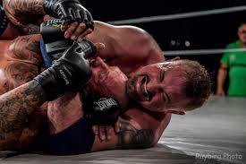 56 évesen lett világbajnok növényi norbert. Hcw Hungary On Twitter Olympic Gold Medalist Norbert Novenyi Choked Out Renato Makai In The Main Event Of The Dayofglory Show Amazing And Epic Retirement Match From A 61yrs Old Legend Congratulation