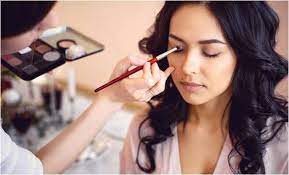 becoming a freelancer make up artist