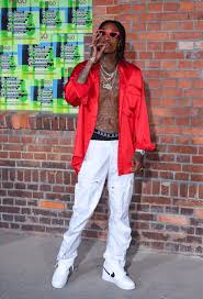 Spotted Wiz Khalifa Sports A Relaxed Perfect For Summer Fit
