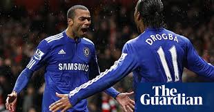 La galaxy and nike footballer. Ashley Cole Makes His Point As Chelsea Take All Three Premier League The Guardian