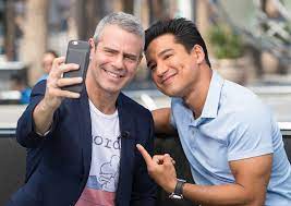 Andy Cohen Talks Selfies and Dating in ...