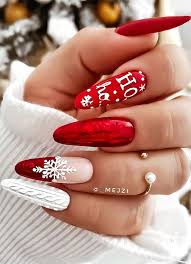 red and white sweater christmas nails