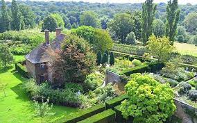 Country Houses Gardens Ece European