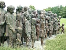 The lidice massacre was a reprisal for the attack on heydrich; Massacre Praguego