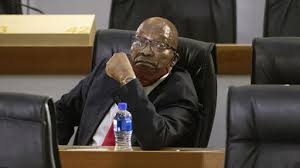 His zulu middle name gedleyihlekisa means the one who laughs while grinding his enemies. Sudafrikas Ex Prasident Zuma Tanzte Trickste Nun Taumelt Er Tagesschau De