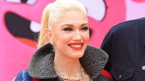 Gwen Stefani stellt ihre alten Looks ...