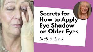 apply eye shadow on older eyes