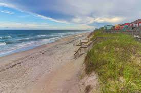 beaches like in topsail island nc