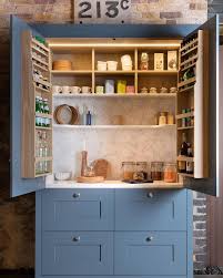 redo kitchen cabinets