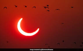 A solar eclipse occurs when the moon comes between the sun and the earth, blocking the sun's light from though the solar eclipse, also known as the surya grahan, will not be visible in india, we can always watch it on the internet. Fpowijuwdirezm