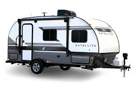 satellite lightweight cing trailer
