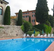 Genieße deinen urlaub in einem ferienhaus mit pool, du haben es dir verdient! Klima Am Gardasee Gardasee Ratgeber De Die Informationsseite Rund Um Den Gardasee In Italien