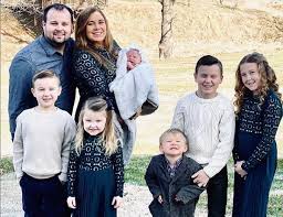 You should know that josh duggar is a hollywood star, born on unknown in tontitown, arkansas, united states. Josh Duggar Articles Showbiz Cheat Sheet
